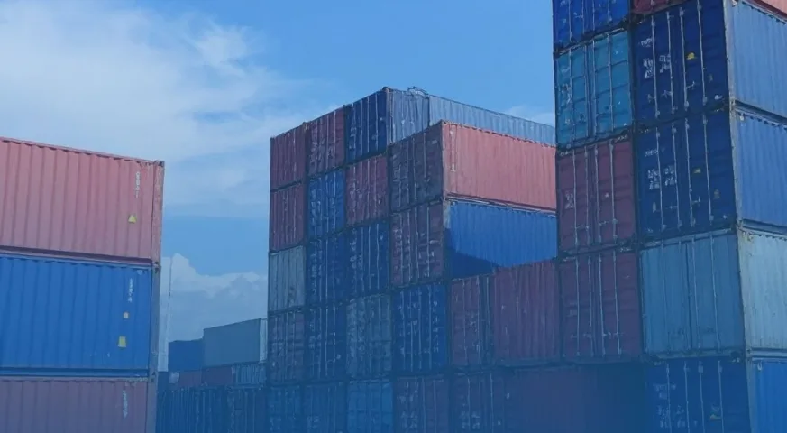 Fungsi dan Struktur Nomor Container dalam Logistik